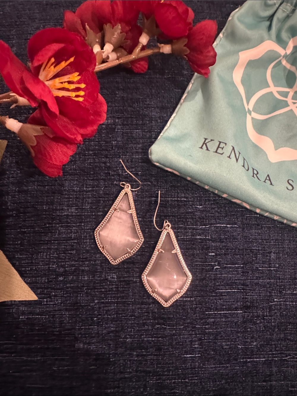 Kendra Scott Classic Large Gray Stone Drop Earrings with Silver Trim